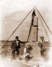 Pilgrim Fathers Monument Image